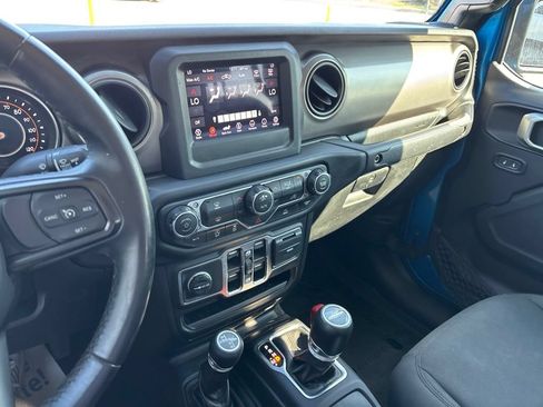Used 2020 Jeep Gladiator Sport w/ Quick Order Package 24S AWD/4WD image 66