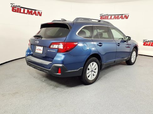 Used 2019 Subaru Outback 2.5i Premium image 6