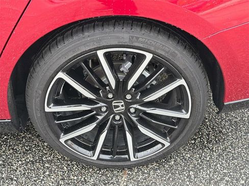 Used 2024 Honda Accord Touring image 30