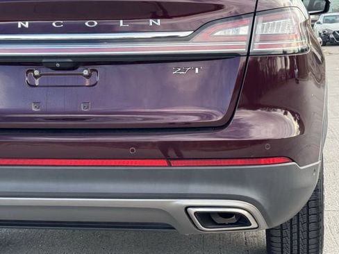 Used 2019 Lincoln Nautilus Reserve image 7