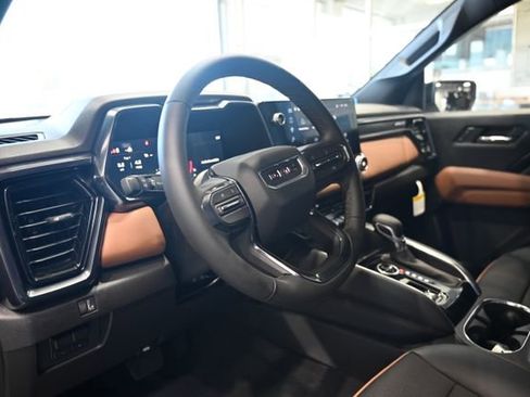 New 2026 GMC Canyon AT4 AWD/4WD image 21