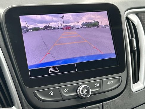Used 2023 Chevrolet Malibu LT FWD image 21