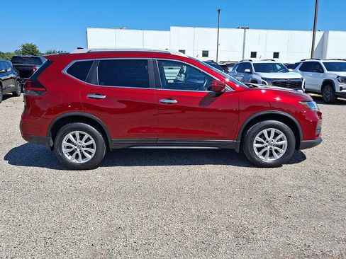 Used 2020 Nissan Rogue SV AWD/4WD image 10