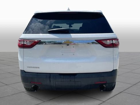 Used 2020 Chevrolet Traverse LS FWD image 5