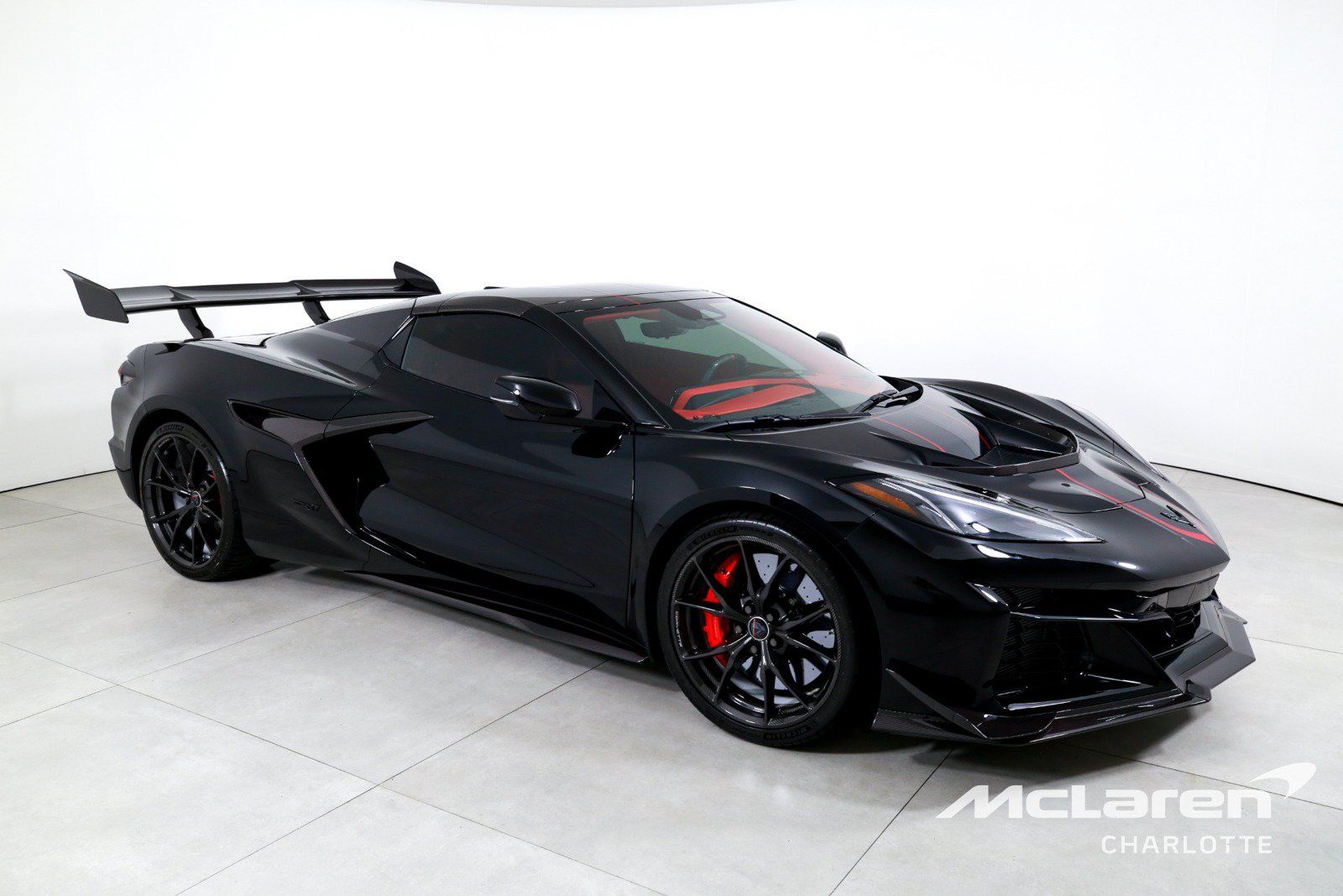 Used 2026 Chevrolet Corvette ZR1 w/ ZR1 Carbon Fiber Aero Package RWD image 3