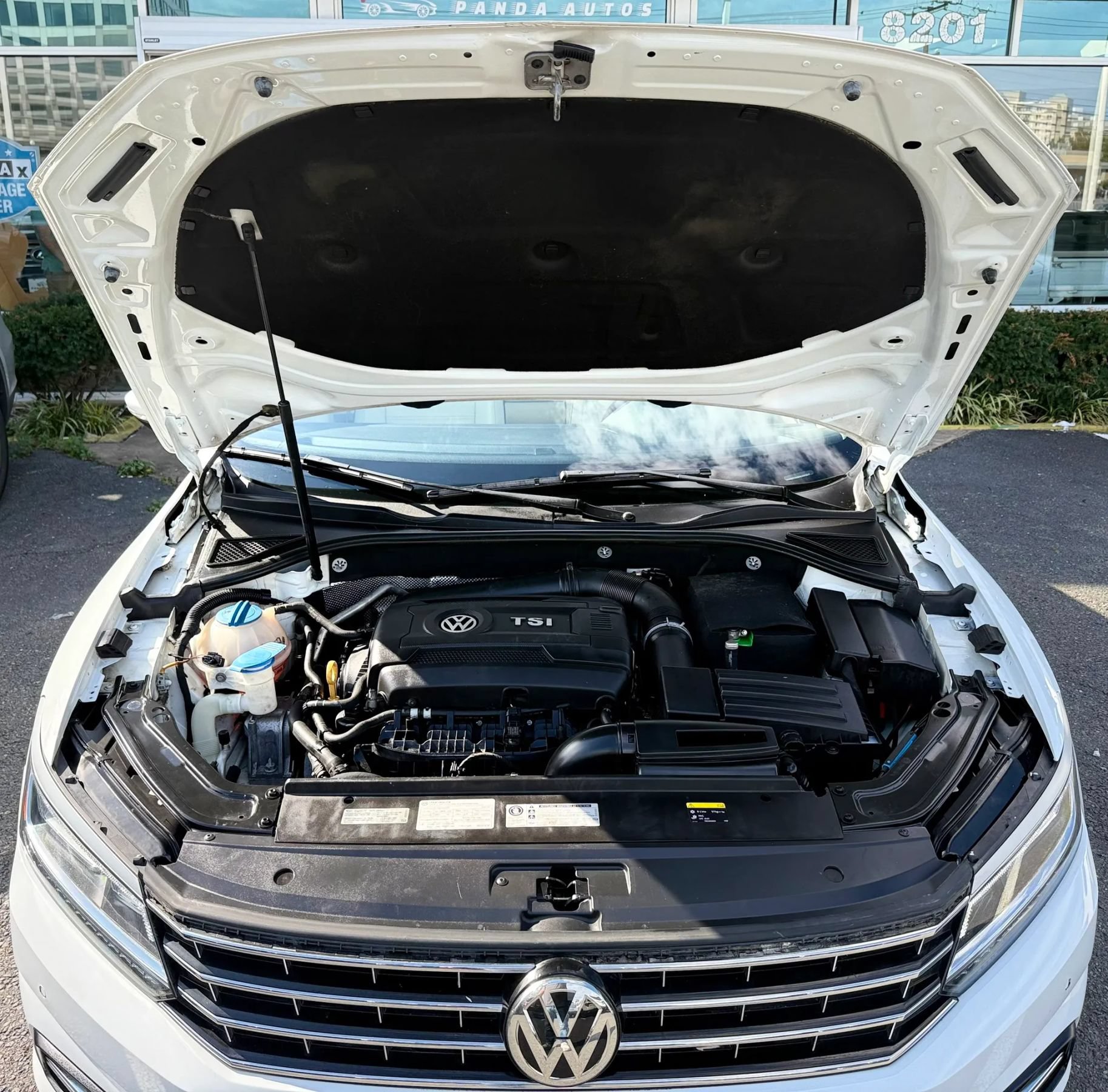Used 2017 Volkswagen Passat 1.8T SE FWD image 44