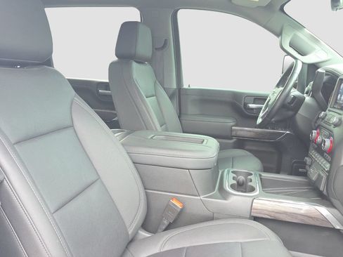 Used 2022 Chevrolet Silverado 3500 LTZ w/ LTZ Plus Package AWD/4WD image 20