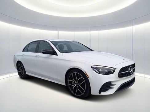 Used 2022 Mercedes-Benz E 350 Sedan image 2