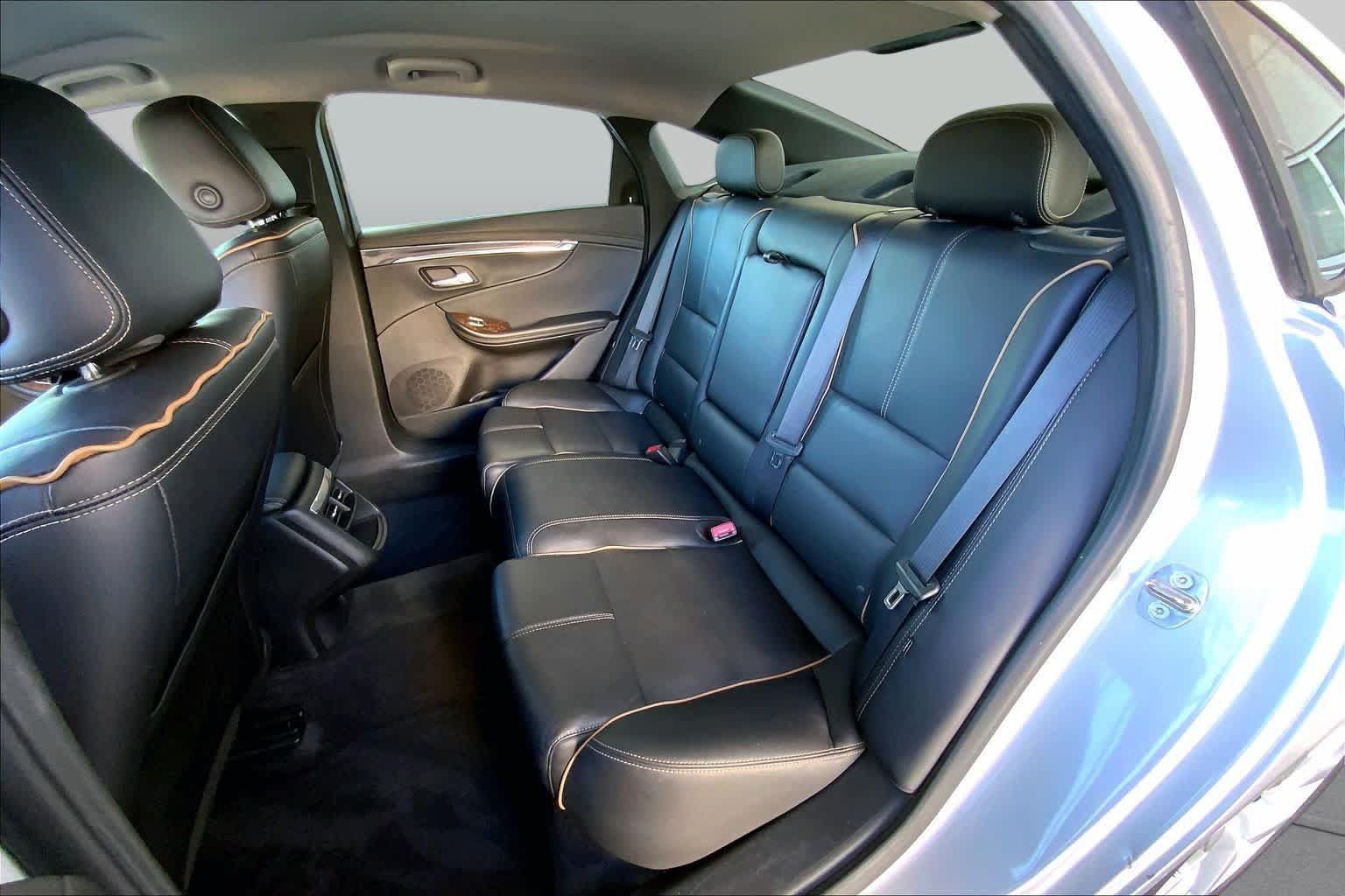 Used 2015 Chevrolet Impala LTZ FWD image 21