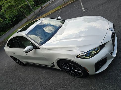 Used 2023 BMW i4 eDrive40 w/ M Sport Package image 62