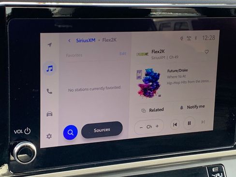 Used 2025 Toyota Camry LE image 21