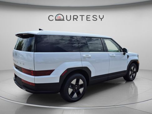 New 2026 Hyundai Santa Fe SE FWD image 5
