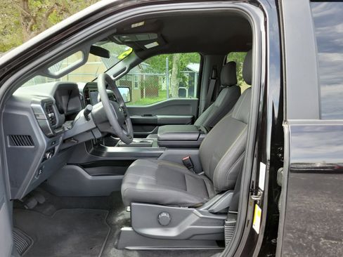 Used 2025 Ford F150 STX w/ STX Black Appearance Package AWD/4WD image 17