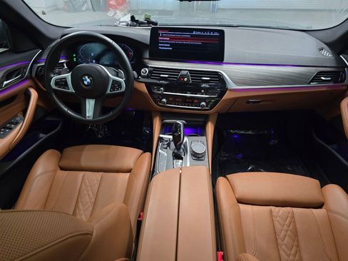 Used 2022 BMW 540i w/ M Sport Package RWD image 35
