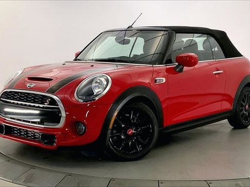 Used 2020 MINI Cooper S image 11