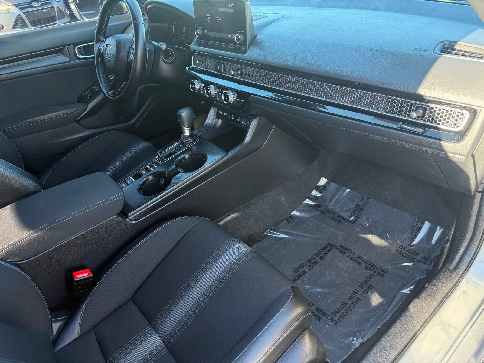 Used 2025 Honda Civic Sport image 31