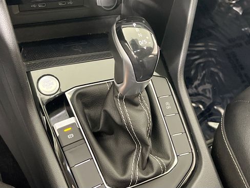 Used 2023 Volkswagen Taos SE image 16