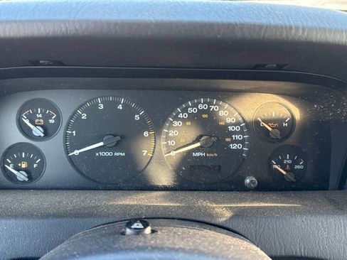 Used 2002 Jeep Grand Cherokee Laredo image 17