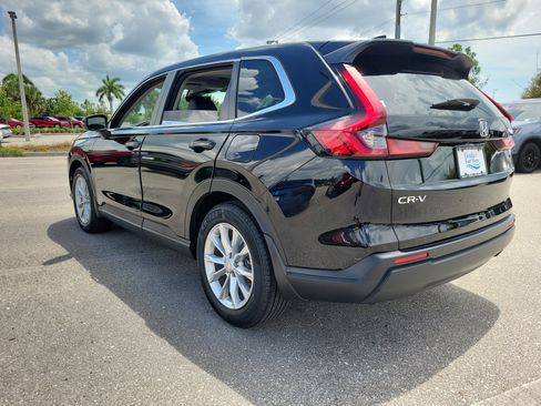 Used 2024 Honda CR-V EX-L image 4