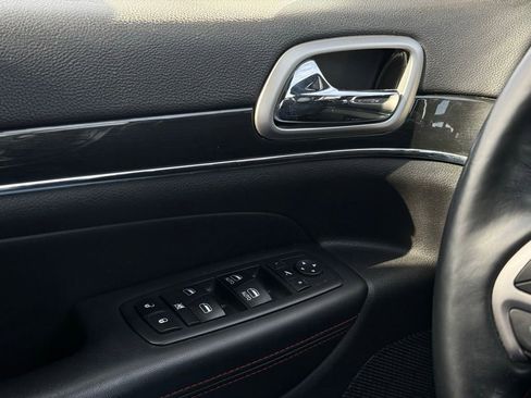 Used 2018 Jeep Grand Cherokee Trailhawk image 26