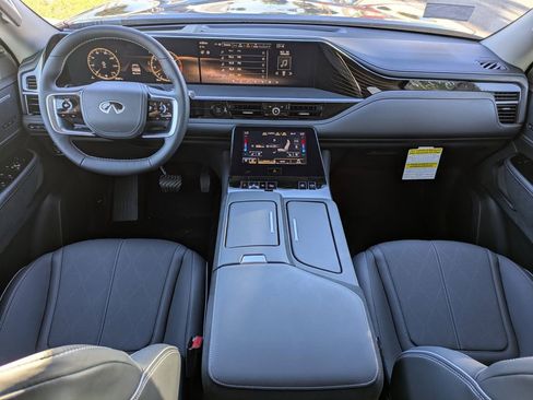 New 2025 INFINITI QX80 Sensory image 17