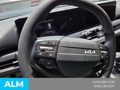 Used 2025 Kia K4 FWD image 20