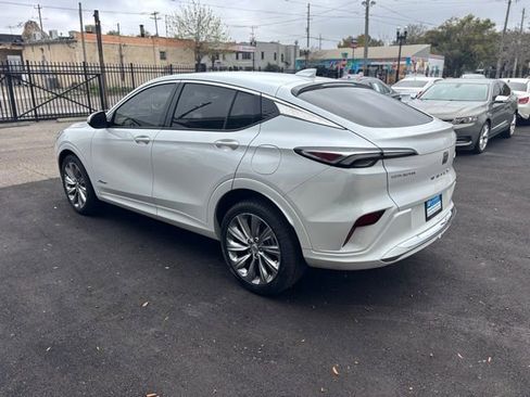 Used 2024 Buick Envista Avenir image 3