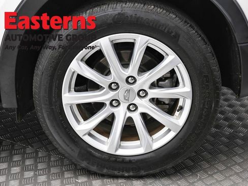 Used 2019 Cadillac XT4 Luxury image 8