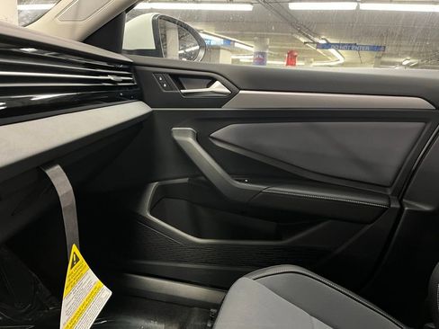 New 2026 Volkswagen Jetta SE image 29