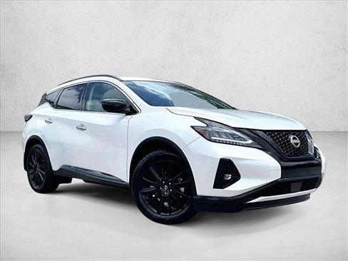 Used 2024 Nissan Murano SV w/ SV Midnight Edition Package FWD image 12