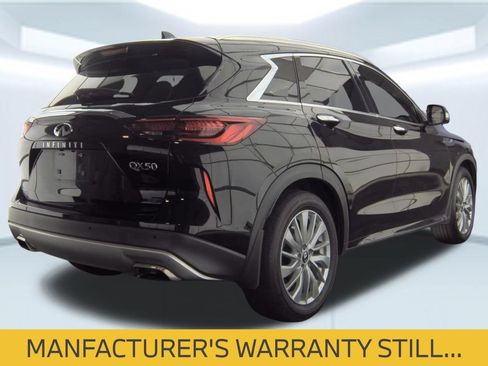 Used 2023 INFINITI QX50 Luxe FWD image 2