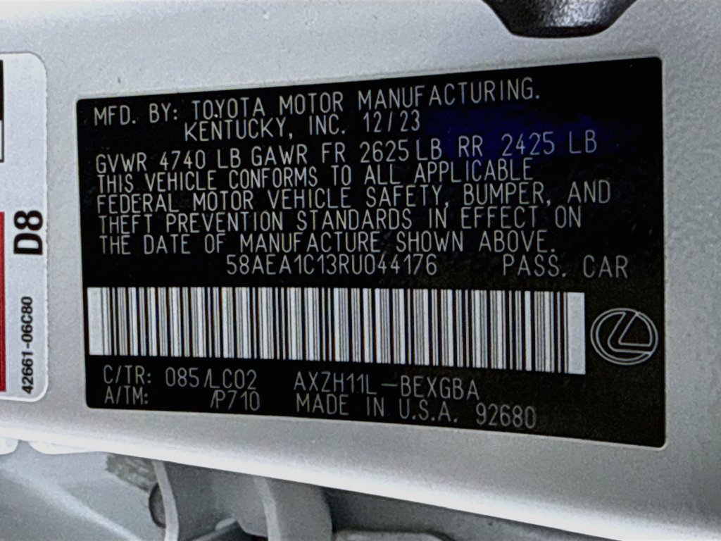 Certified 2024 Lexus ES 300h w/ Technology Package FWD image 33