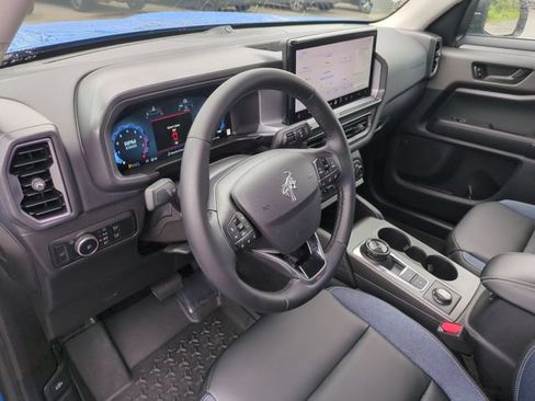 Certified 2025 Ford Bronco Sport Outer Banks w/ Outer Banks Tech Package+ AWD/4WD image 16