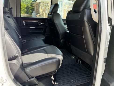 Used 2017 RAM 3500 Laramie AWD/4WD image 25