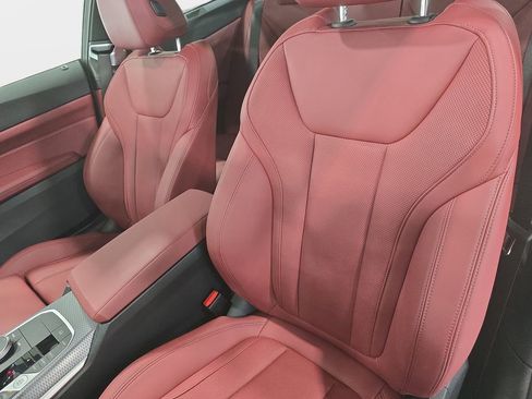 Used 2026 BMW 430i Coupe w/ M Sport Package image 21