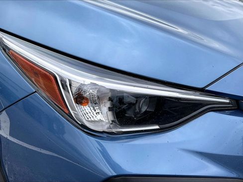 Certified 2024 Subaru Crosstrek 2.0i Premium AWD/4WD image 29