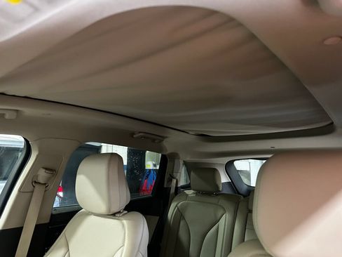 Used 2020 Lincoln Nautilus Reserve AWD/4WD image 18