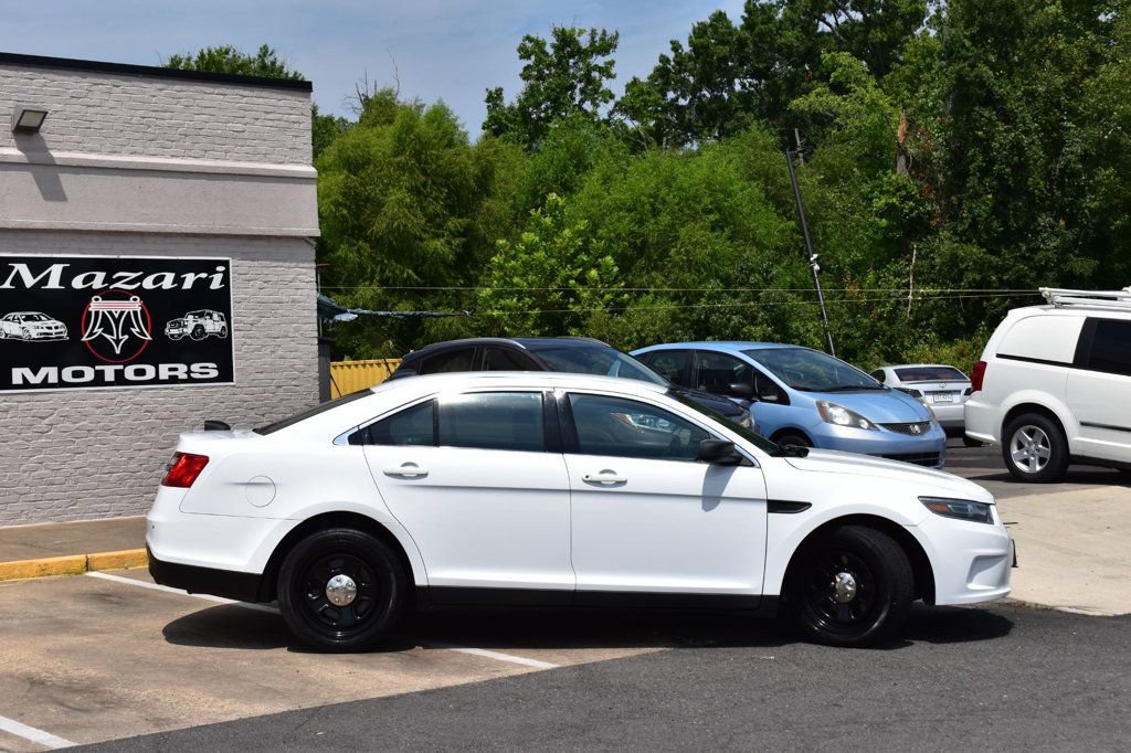 Used 2018 Ford Taurus Police Interceptor AWD image 3