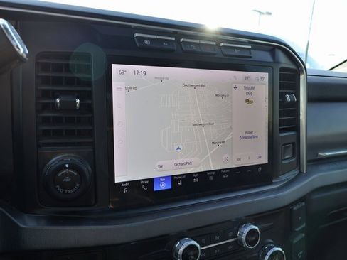 Used 2024 Ford F350 Platinum image 14