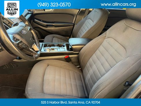 Used 2019 Ford Edge SEL FWD image 14