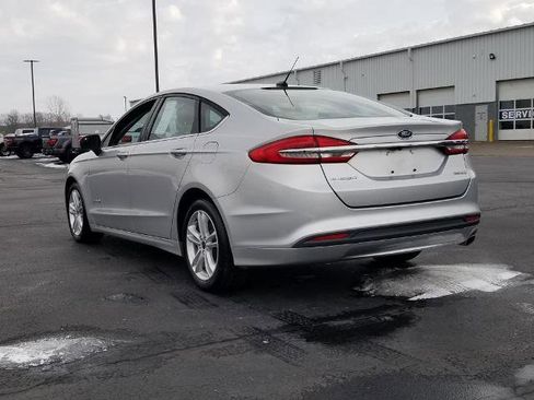 Certified 2018 Ford Fusion S image 4