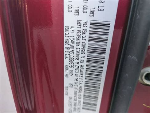 Used 2020 Jeep Cherokee Latitude Plus image 37