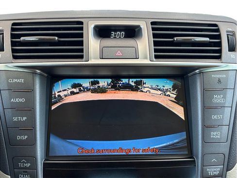 Used 2011 Lexus LS 460 w/ Comfort Pkg RWD image 16