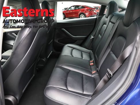 Used 2021 Tesla Model 3 Standard Range Plus RWD image 16