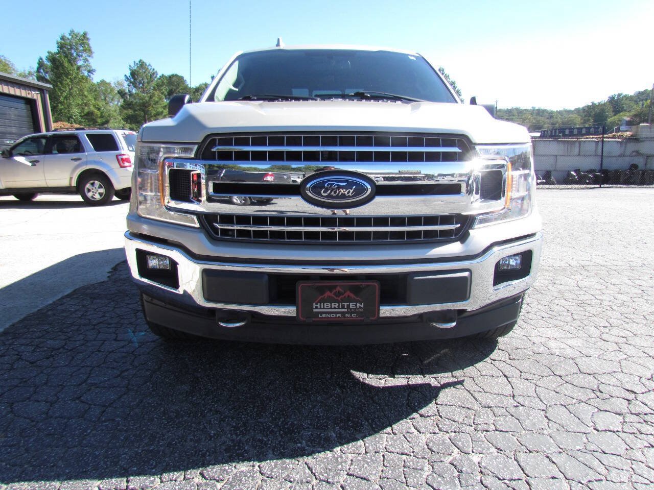 Used 2018 Ford F150 XLT w/ Equipment Group 302A Luxury AWD/4WD image 8