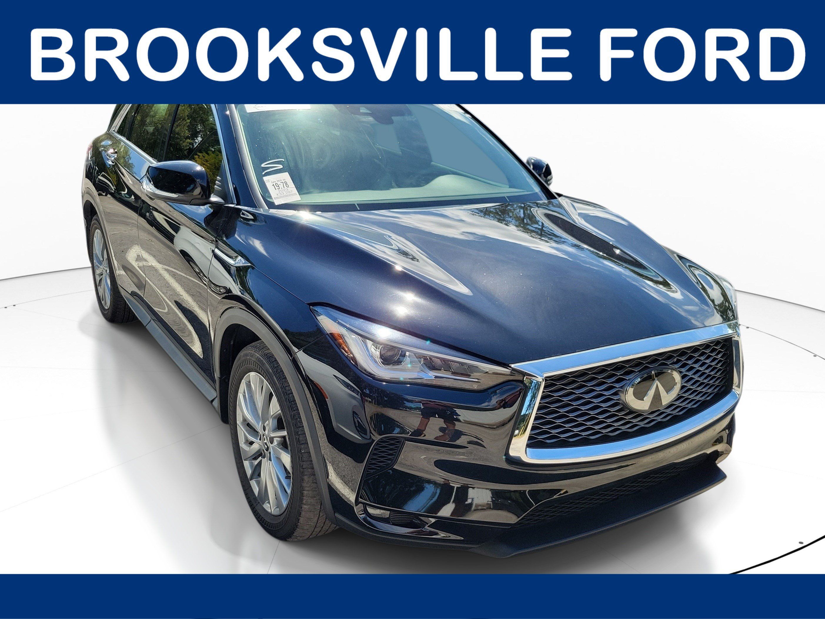 Used 2023 INFINITI QX50 Pure FWD image 1