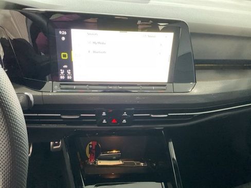 Used 2024 Volkswagen GTI Autobahn image 15