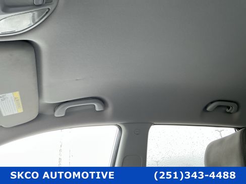 Used 2018 Hyundai Santa Fe Sport image 26