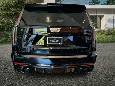 New 2026 Cadillac Escalade ESV V AWD/4WD image 5