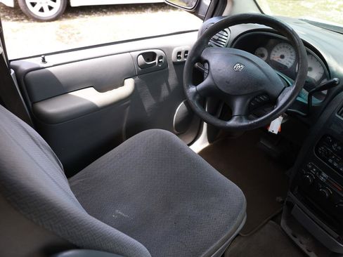 Used 2005 Dodge Grand Caravan SE w/ Popular Equipment Group I FWD image 20
